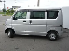 Mitsubishi Minicab Van