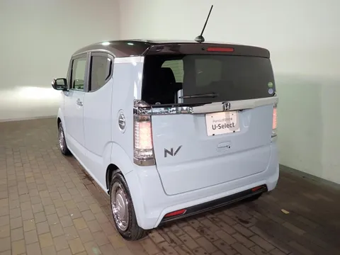 Honda N-BOX Slash