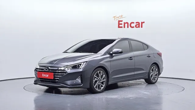 Hyundai Elantra (Avante)