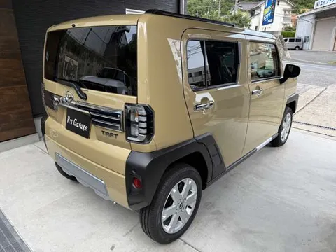 Daihatsu Taft