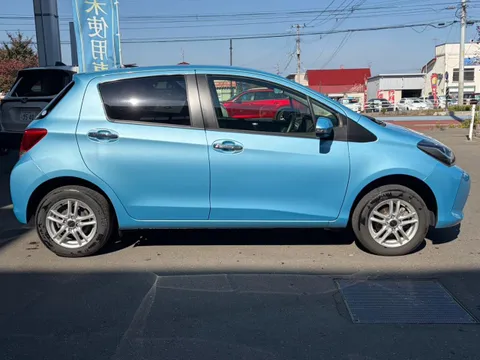 Toyota Yaris (Vitz)