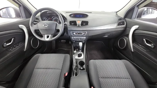 Renault SM3