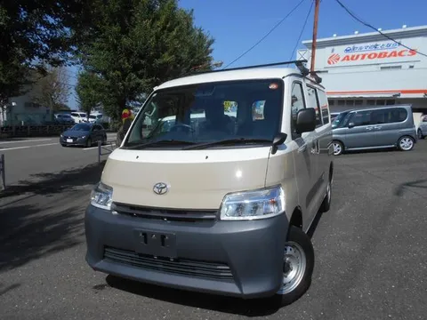 Toyota TownAce Van