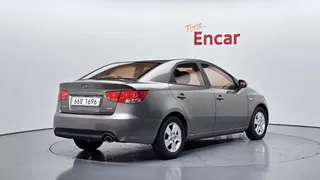 Kia Cerato (Forte)