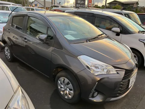 Toyota Yaris (Vitz)