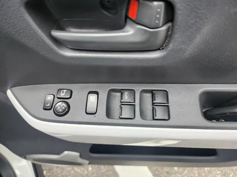 Mazda Flair Crossover