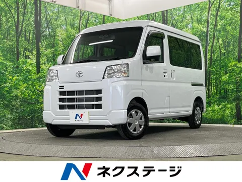 Toyota Pixis Van