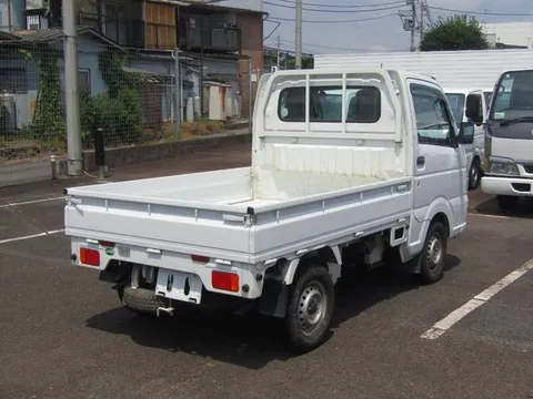 Nissan Clipper Truck