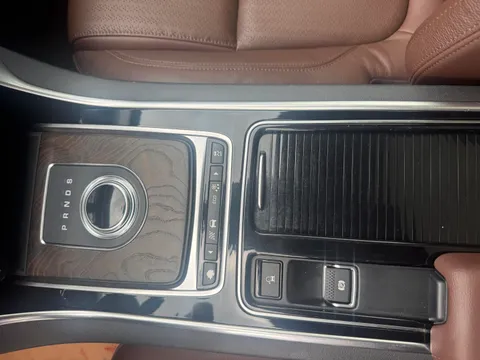 Jaguar XFL