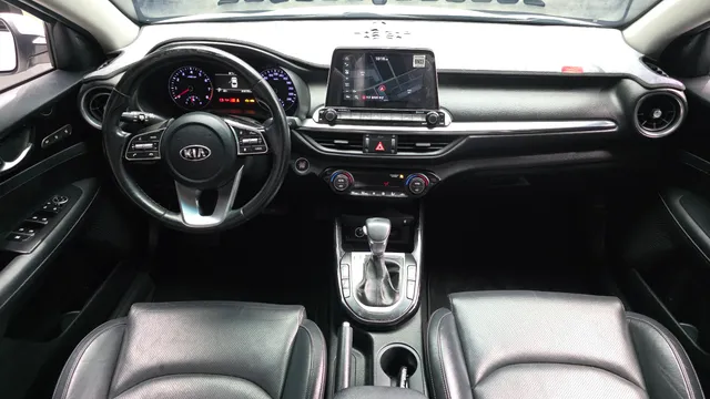 Kia Cerato (K3)