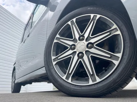 Mitsubishi eK Space Custom