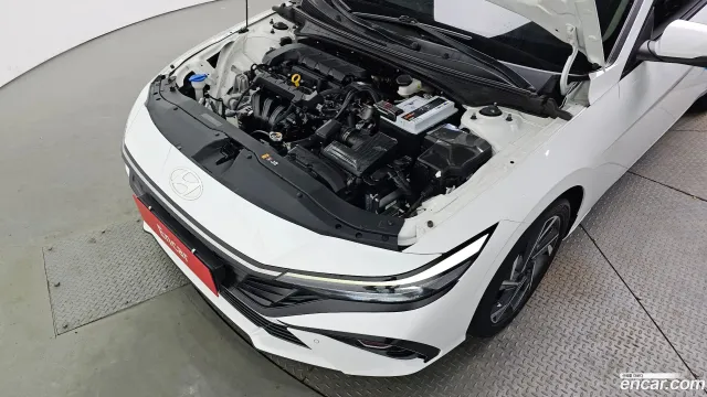 Hyundai Elantra (Avante)