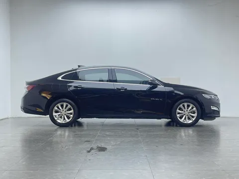 Chevrolet Malibu XL