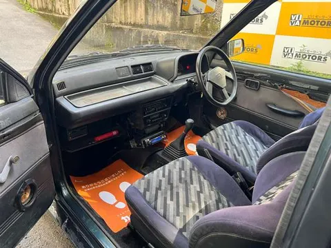 Daihatsu Mira