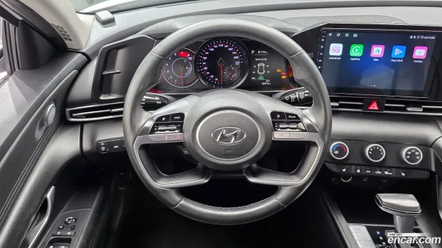 Hyundai Elantra (Avante)