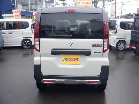 Suzuki Spacia Gear