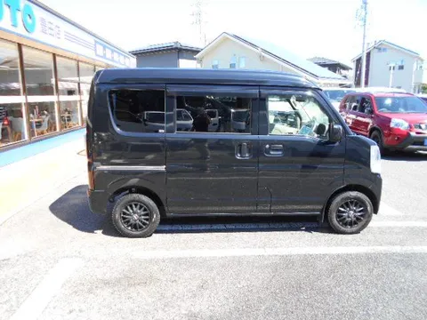 Nissan Clipper
