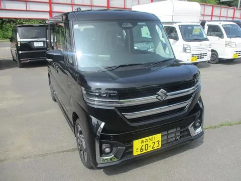 Suzuki Spacia Custom