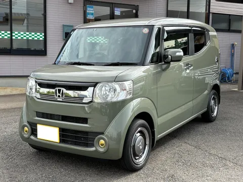 Honda N-BOX Slash