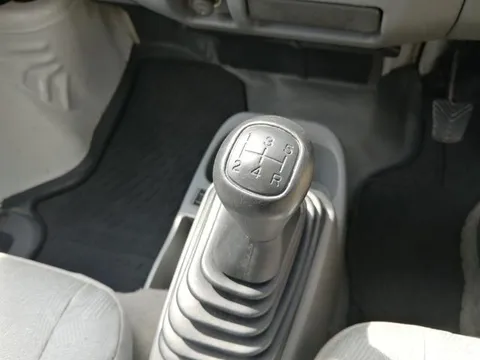 Mitsubishi Minicab Van
