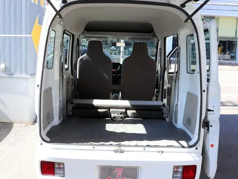Nissan Clipper