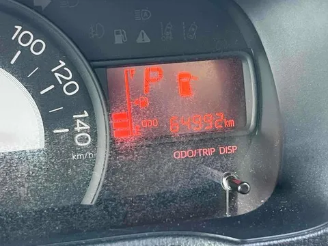 Daihatsu Mira Tocot