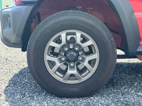 Suzuki Jimny Nomade