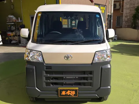 Toyota Pixis Van