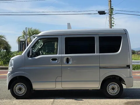 Nissan Clipper