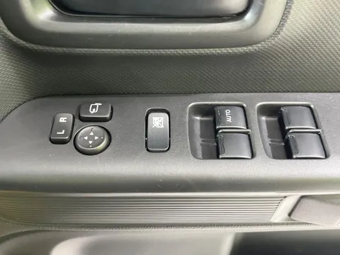 Suzuki Spacia Gear