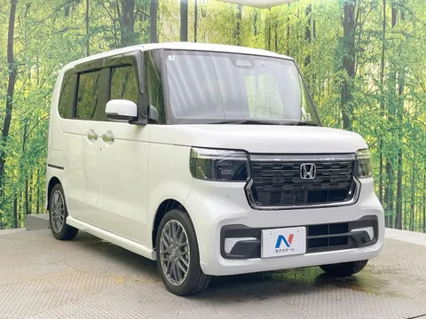 Honda N-BOX Custom