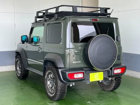Suzuki Jimny Sierra