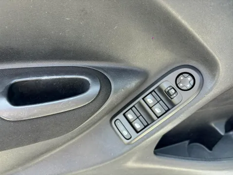Peugeot 301