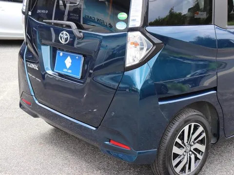 Toyota Tank