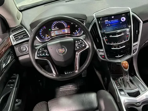 Cadillac SRX