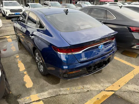 Hyundai Festa