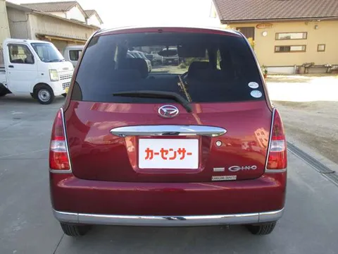 Daihatsu Mira Gino