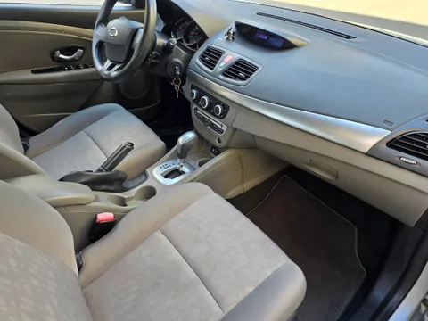 Renault SM3