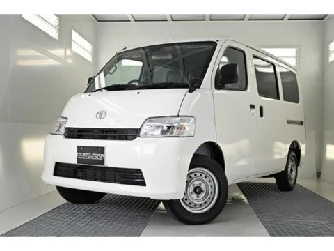 Toyota TownAce Van