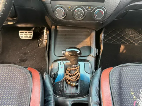 Kia Cerato (K3)