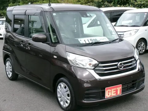 Nissan Dayz Roox