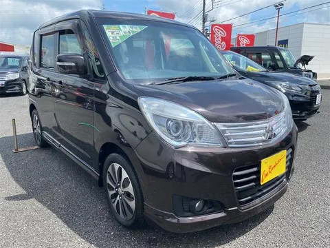 Mitsubishi Delica D:2