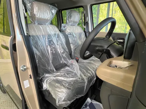 Mitsubishi Delica Mini