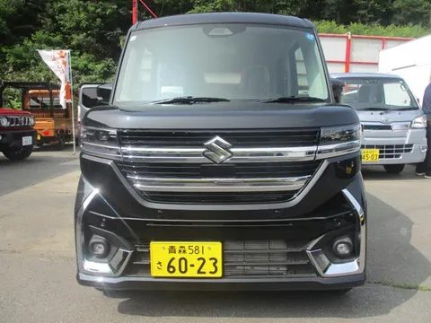 Suzuki Spacia Custom