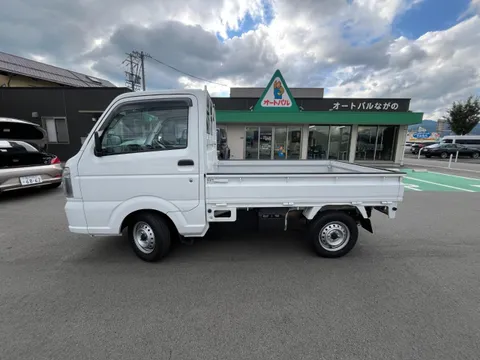 Nissan Clipper Truck