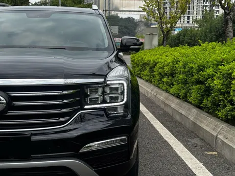 Gac GS8