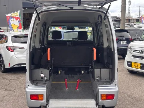 Daihatsu Atrai Wagon