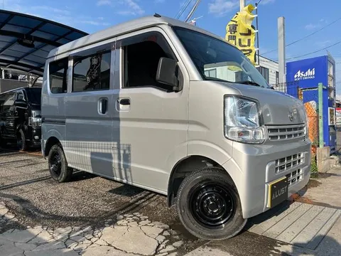Nissan Clipper