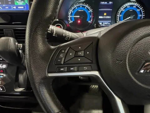 Mitsubishi eK X