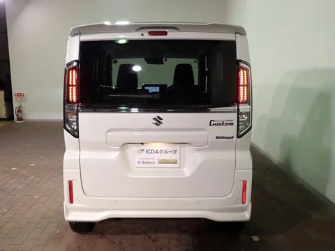 Suzuki Spacia Custom